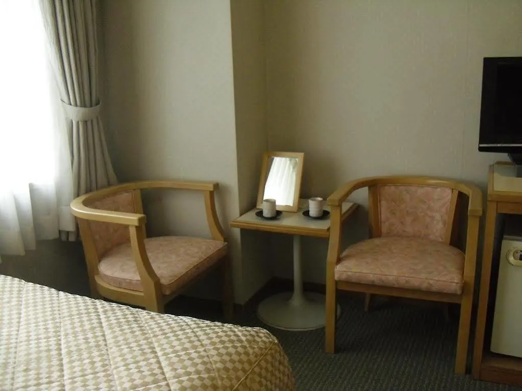 Hotel Harbour Yokosuka 3*,